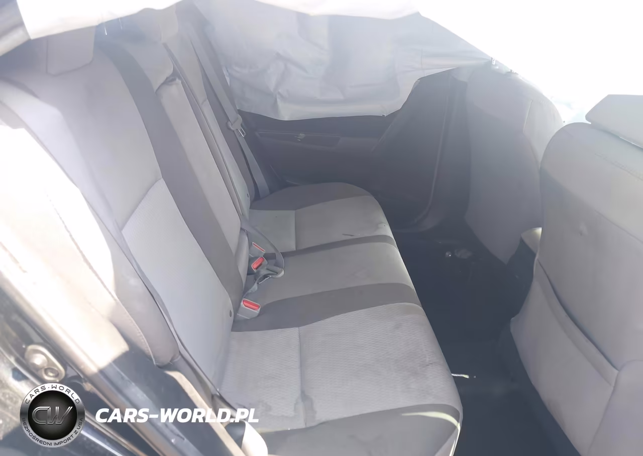 2017 Toyota Corolla Le VIN:5YFBURHEXHP705309 - 8