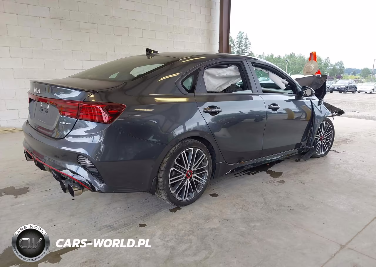 2024 Kia Forte Gt VIN:3KPF44AC8RE815369 - 4