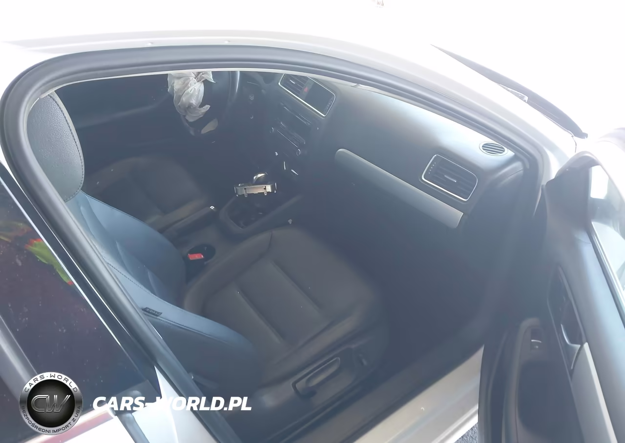 2014 Volkswagen Jetta 1.8T Se VIN:3VWD17AJXEM420459 - 5