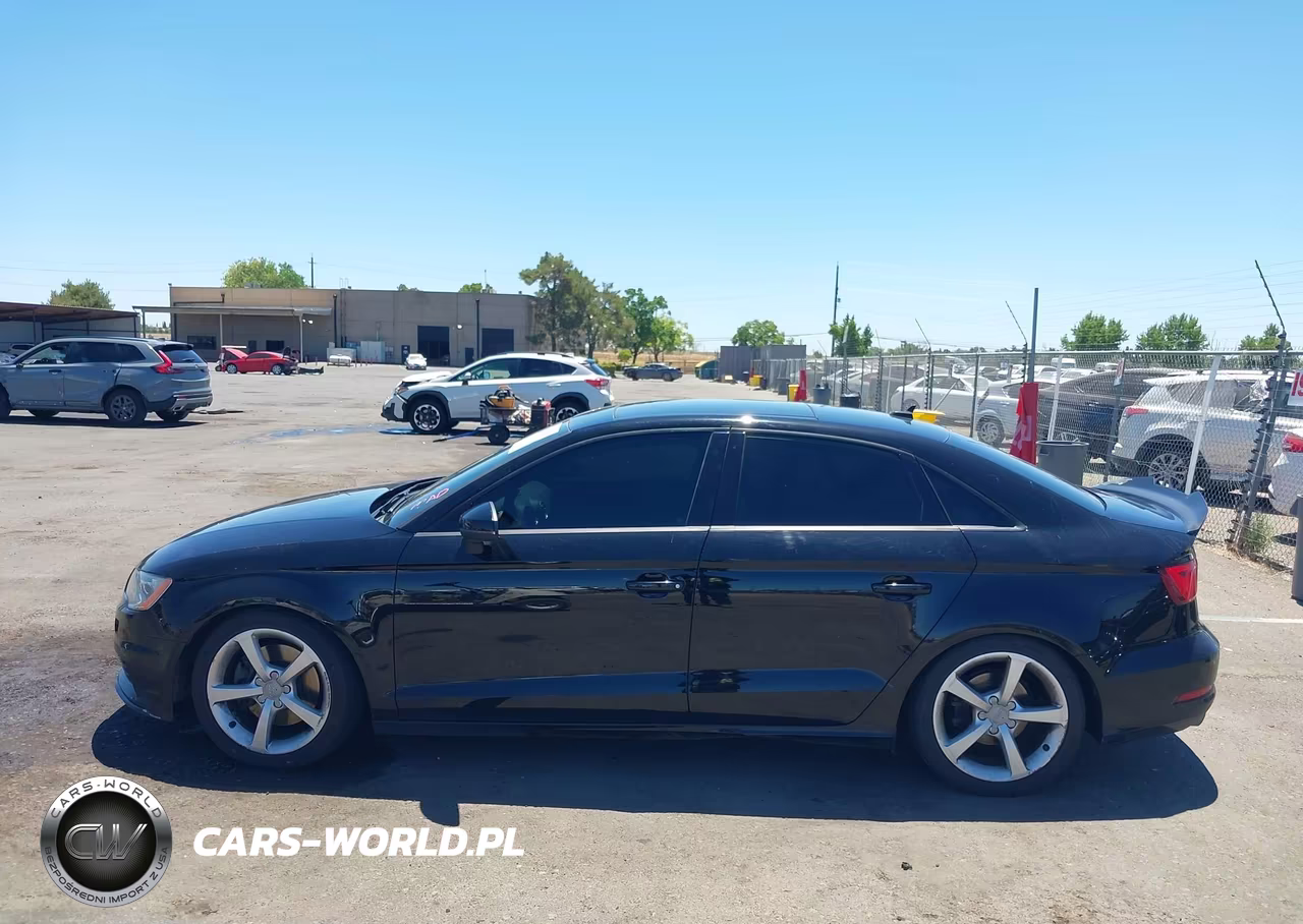 2015 Audi A3 2.0T Premium VIN:WAUBFGFF9F1087621 - 14