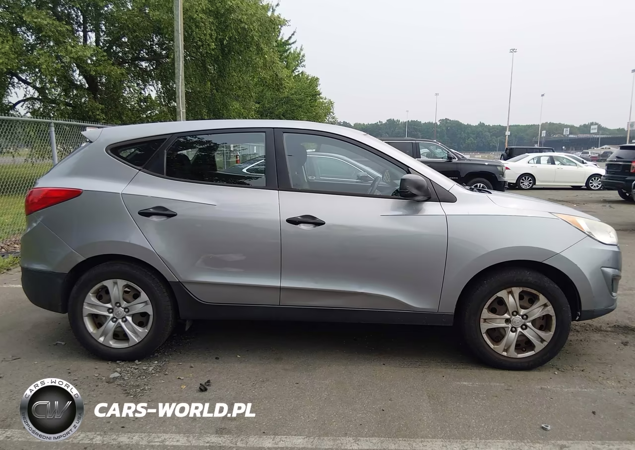 2011 Hyundai Tucson Gl VIN:KM8JT3AB0BU193108 - 13