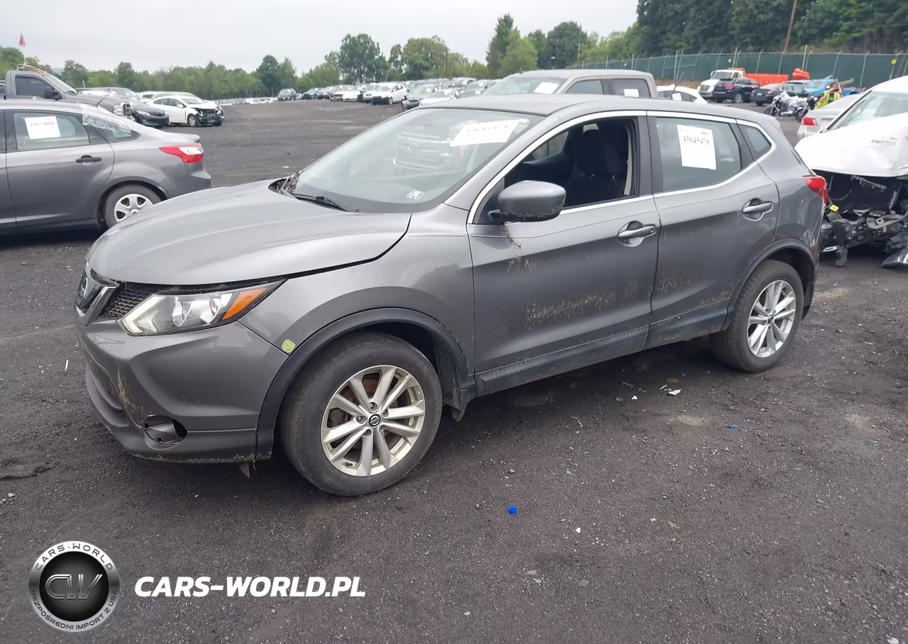 2019 Nissan Rogue Sport S VIN:JN1BJ1CR1KW623944 - 2