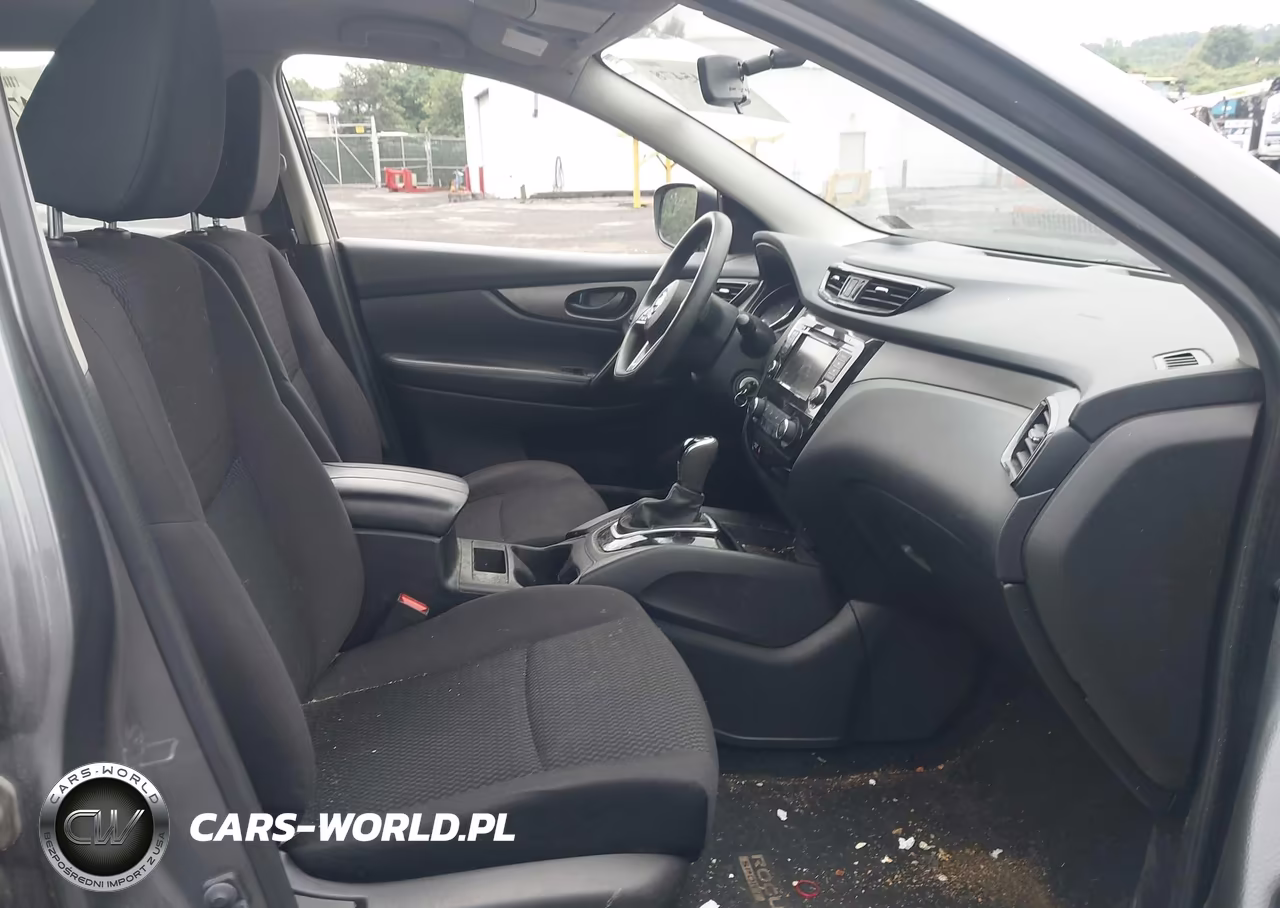 2019 Nissan Rogue Sport S VIN:JN1BJ1CR1KW623944 - 5