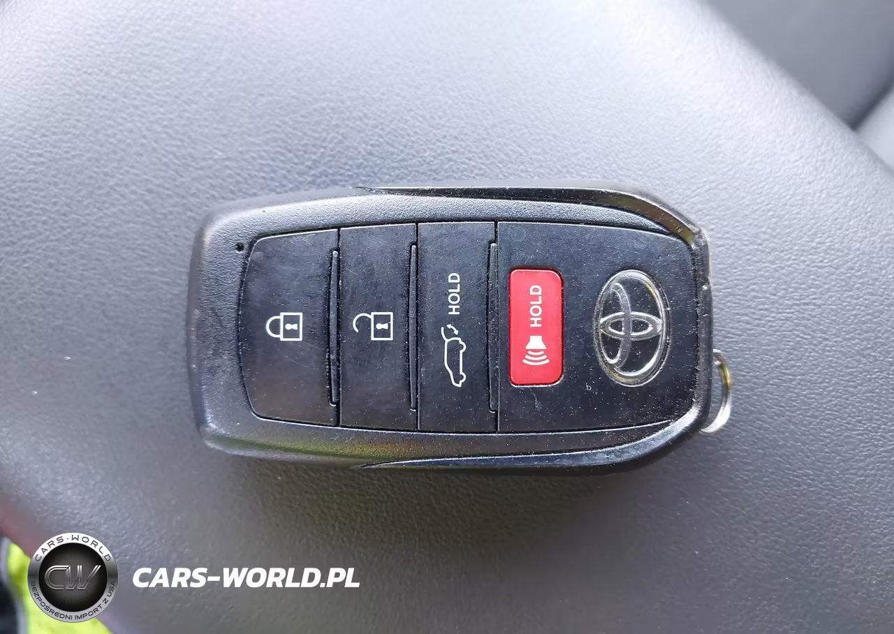 2023 Toyota Prius Limited VIN:JTDACAAU9P3001434 - 11