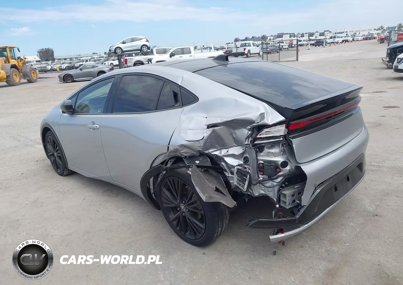 2023 Toyota Prius Limited VIN:JTDACAAU9P3001434 - 6