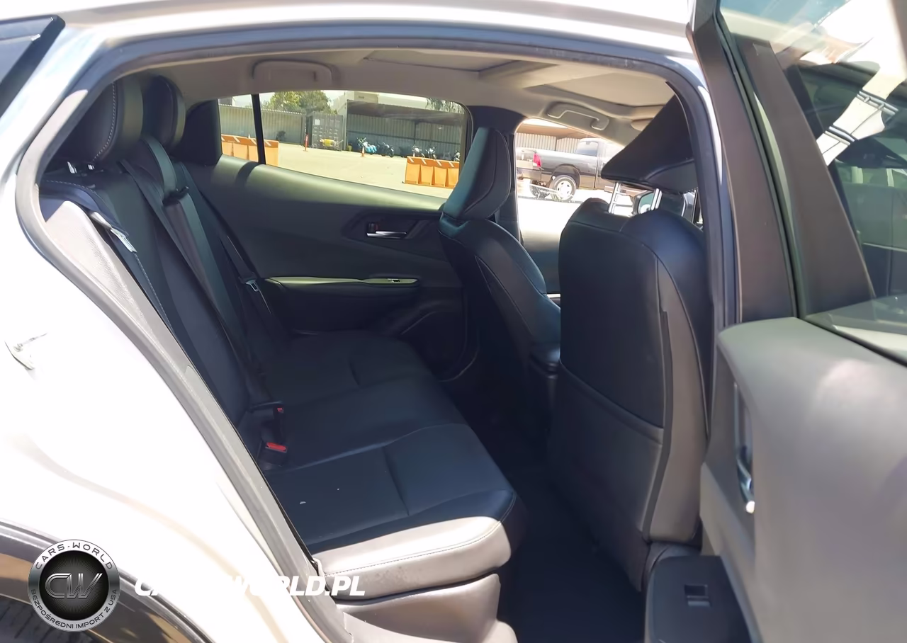 2023 Toyota Prius Limited VIN:JTDACAAU9P3001434 - 8