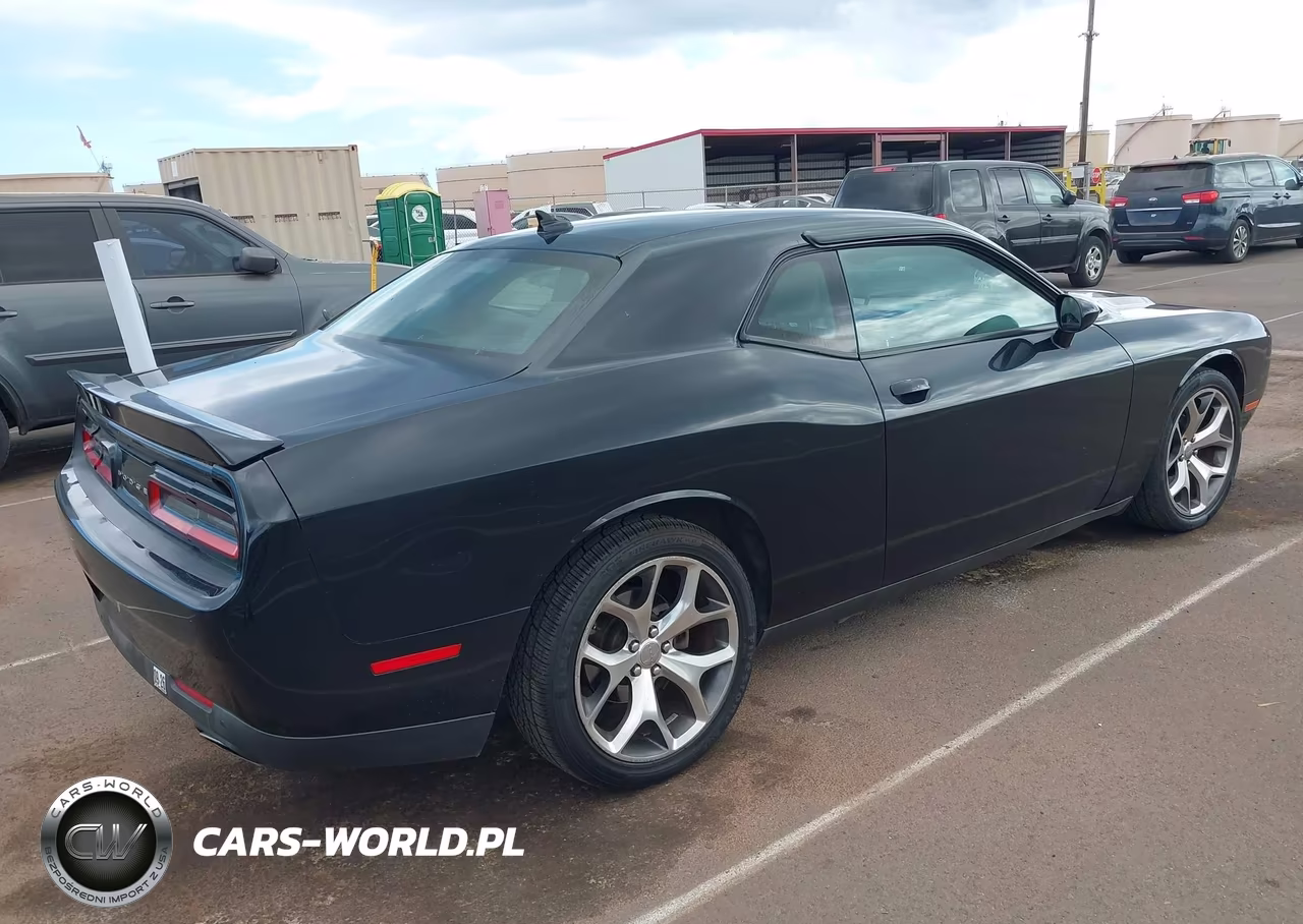 2015 Dodge Challenger Sxt Plus VIN:2C3CDZBG9FH805343 - 4