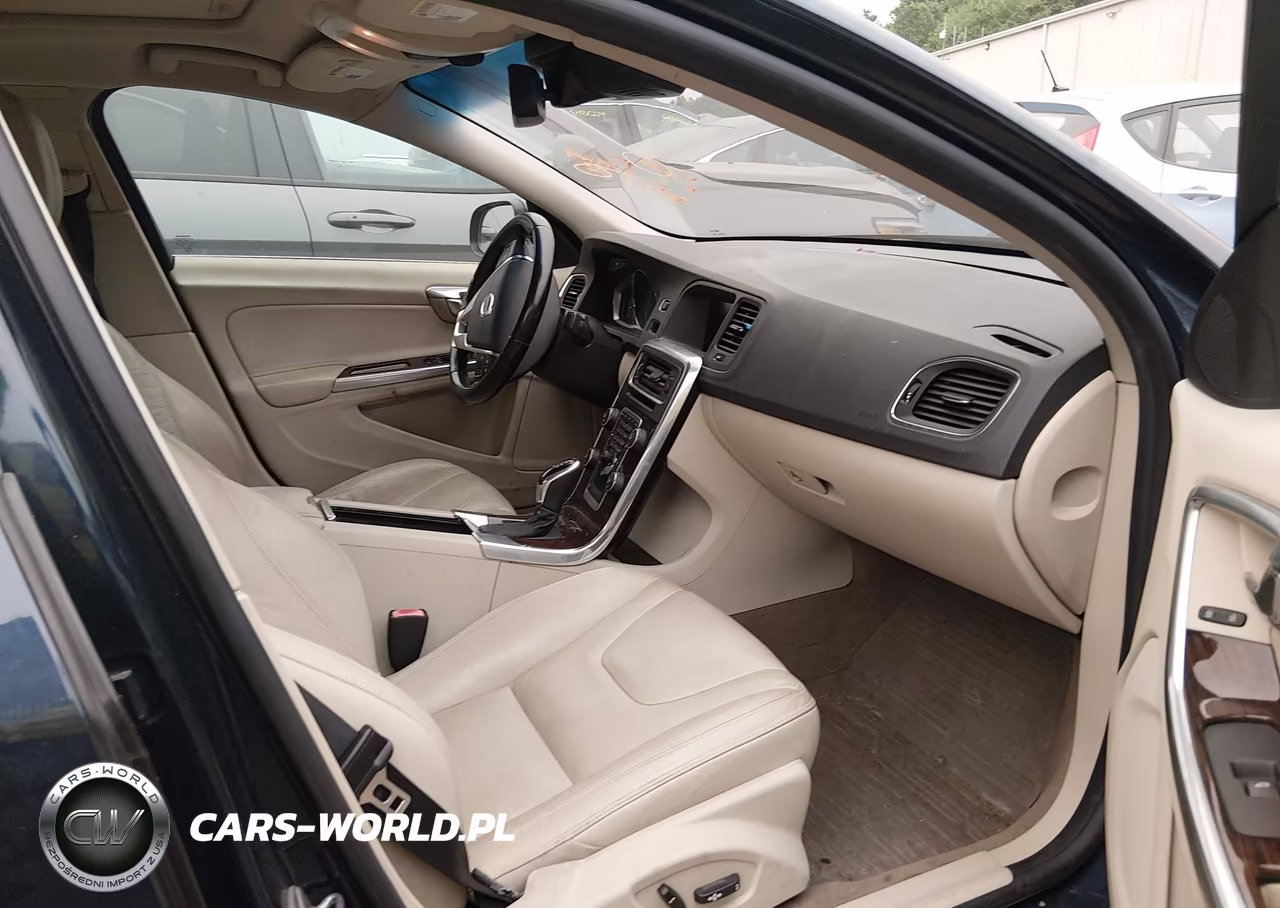 2014 Volvo S60 T5 VIN:YV1612FH8E2295399 - 5
