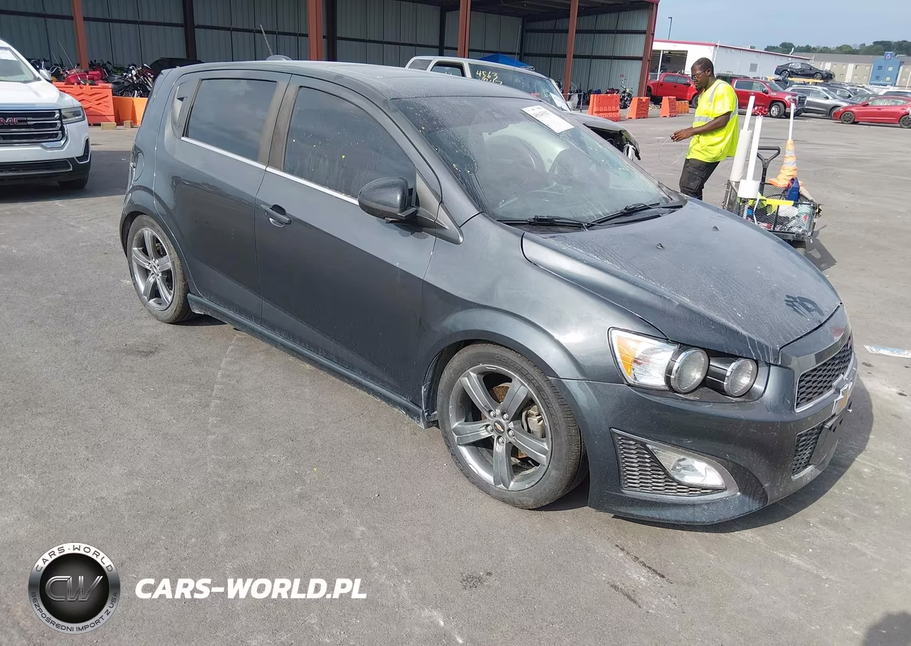 2016 Chevrolet Sonic Rs Manual – zdjęcie 1 z 16