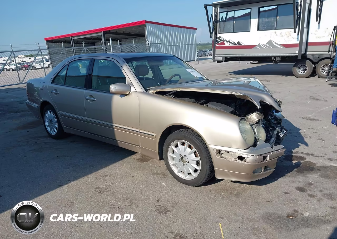 2000 Mercedes-Benz E 320