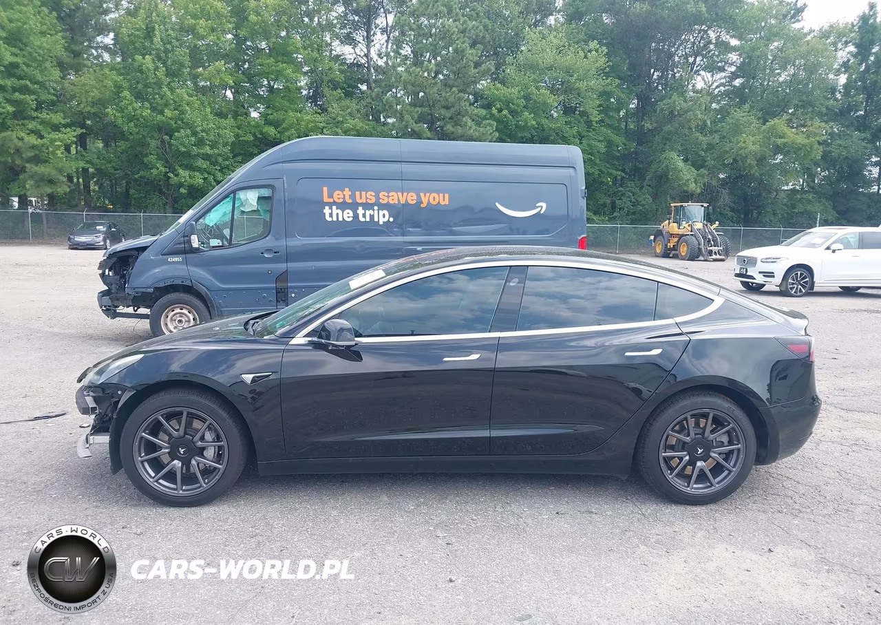 2018 Tesla Model 3 Long Range-Mid Range VIN:5YJ3E1EA3JF152833 - 15