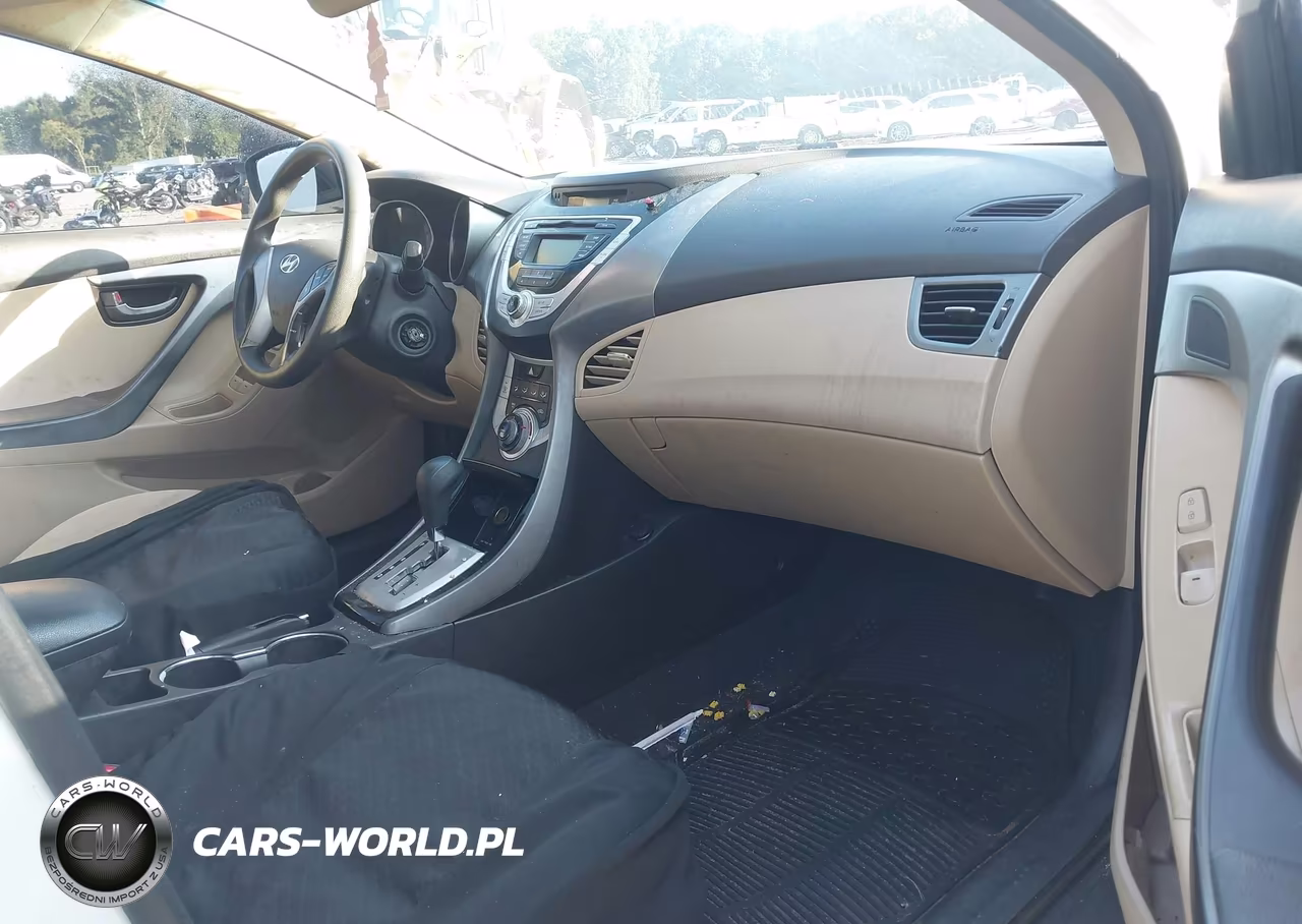 2011 Hyundai Elantra Gls VIN:5NPDH4AE9BH028235 - 5