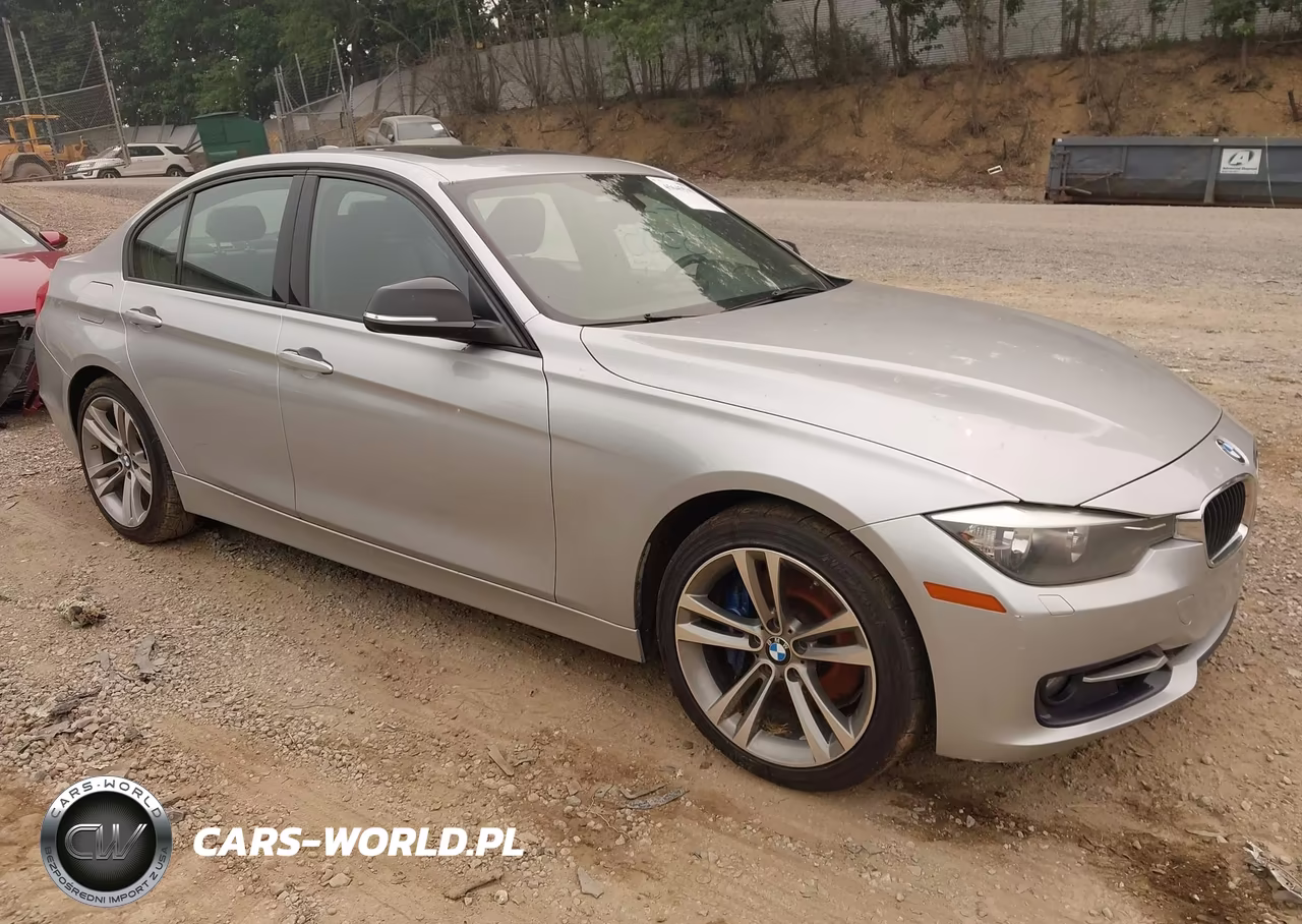 2015 BMW 328I xDrive VIN:WBA3B3G52FNR87610 - 1