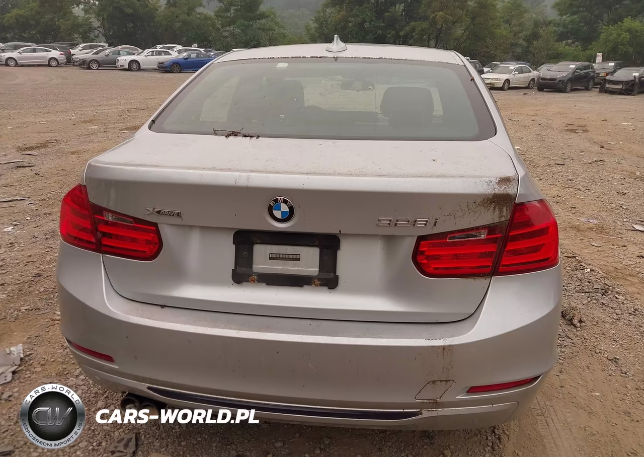 2015 BMW 328I xDrive VIN:WBA3B3G52FNR87610 - 16