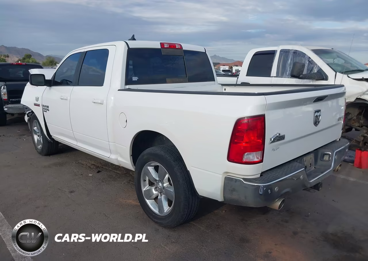 2019 Ram 1500 Classic Big Horn 4X4 5'7 Box VIN:1C6RR7LT0KS632457 - 3
