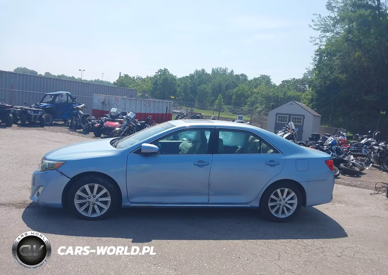 2013 Toyota Camry Xle VIN:4T4BF1FK1DR325097 - 14