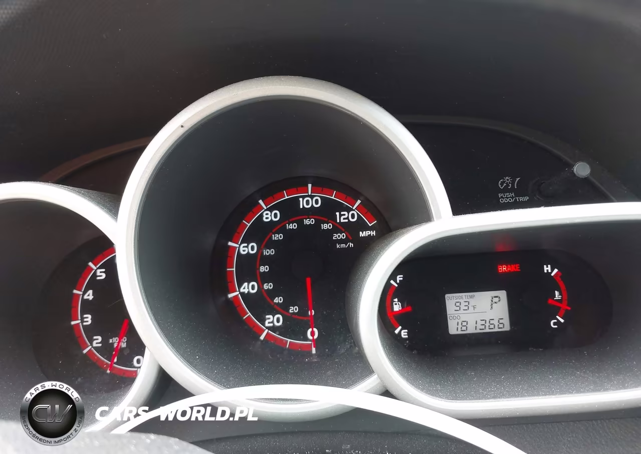 2011 Toyota Matrix VIN:2T1KU4EE7BC737469 - 7