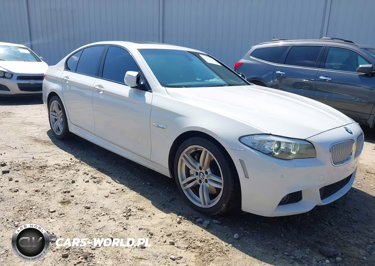 2012 BMW 550I – zdjęcie 1 z 17