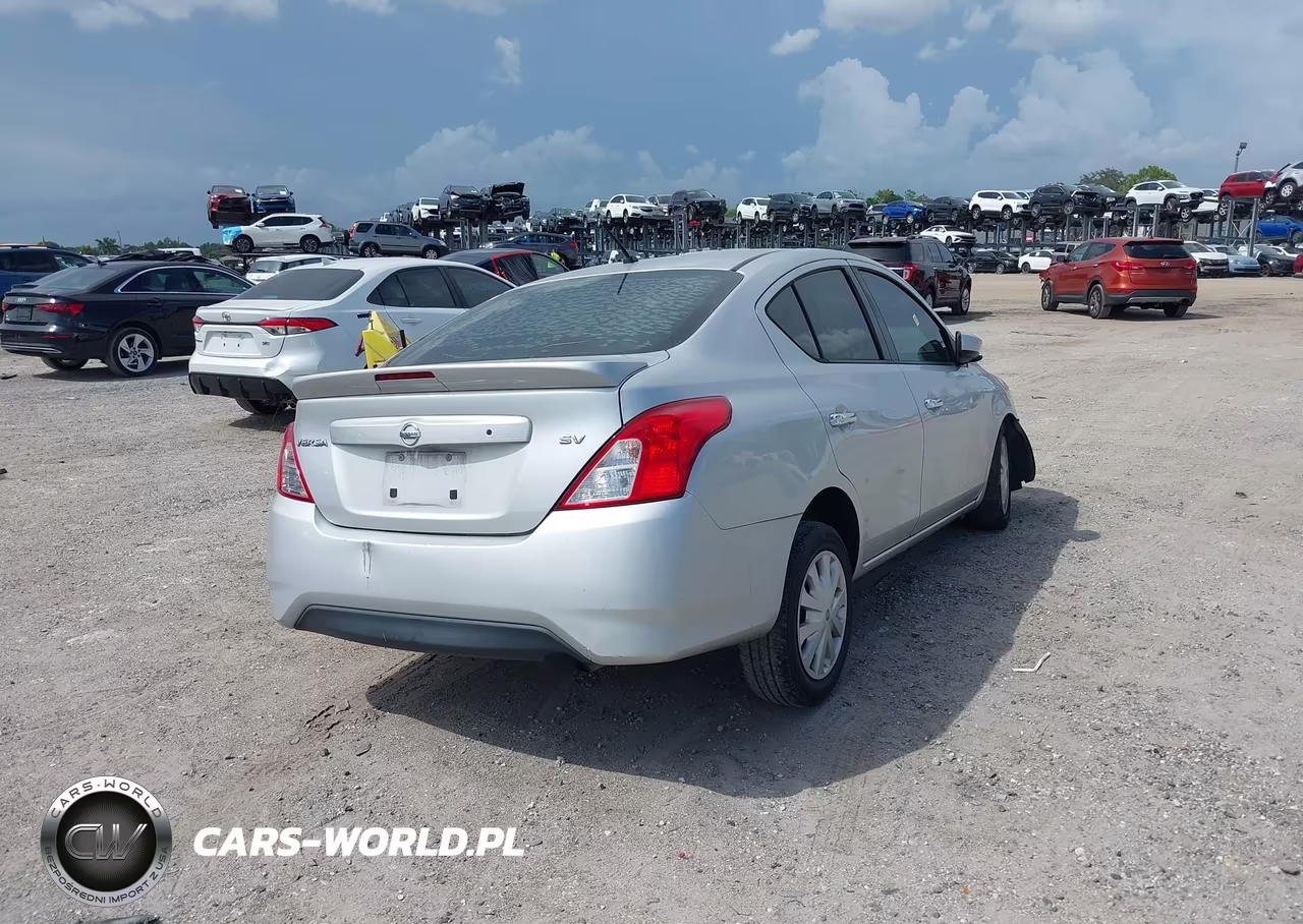 2017 Nissan Versa 1.6 Sv VIN:3N1CN7AP1HK467132 - 4