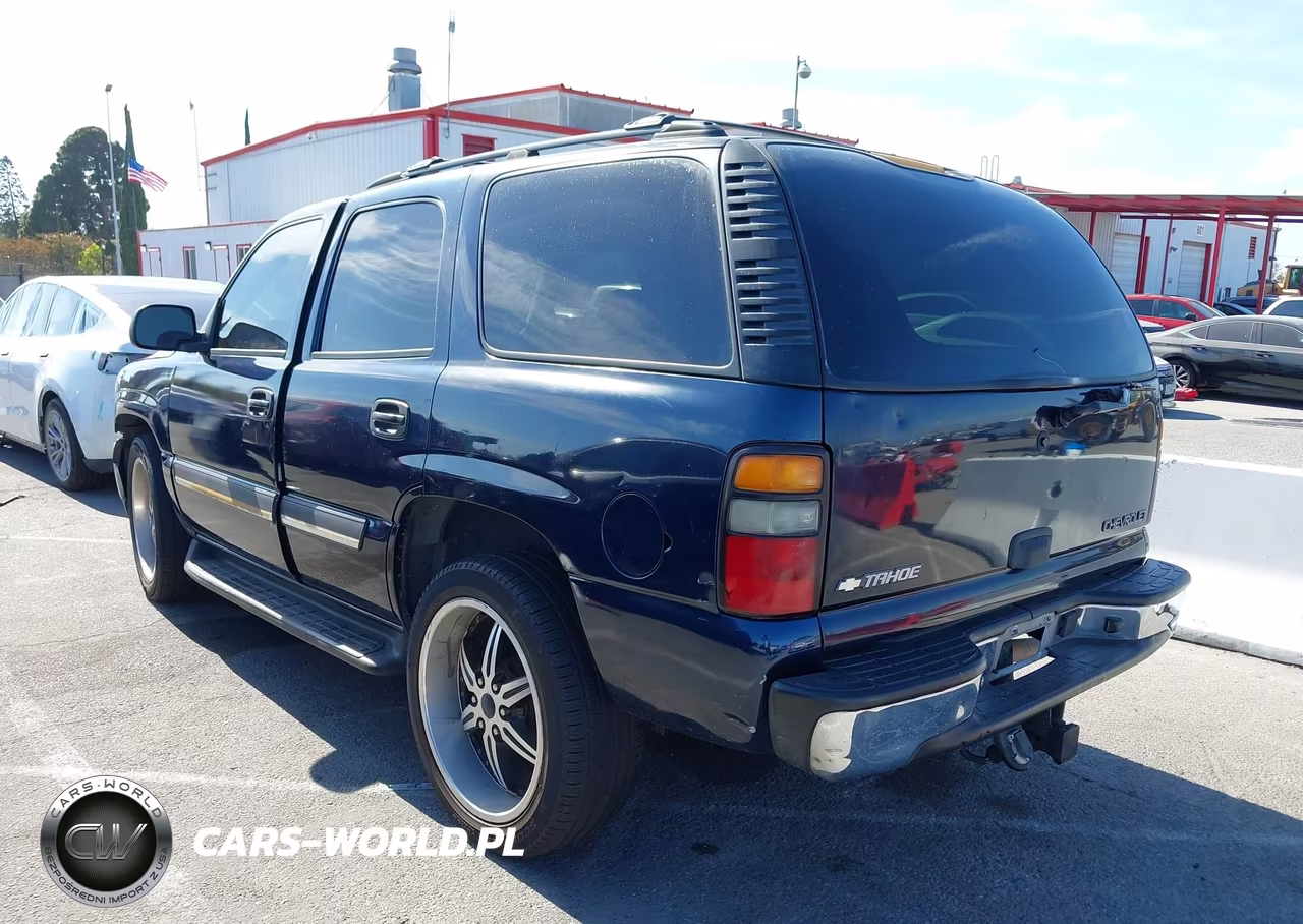 2004 Chevrolet Tahoe Ls VIN:1GNEC13T34R290199 - 3