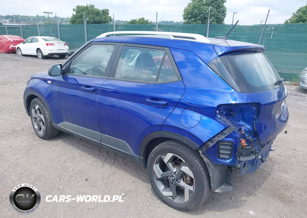 2023 Hyundai Venue Limited VIN:KMHRC8A35PU278610 - 3