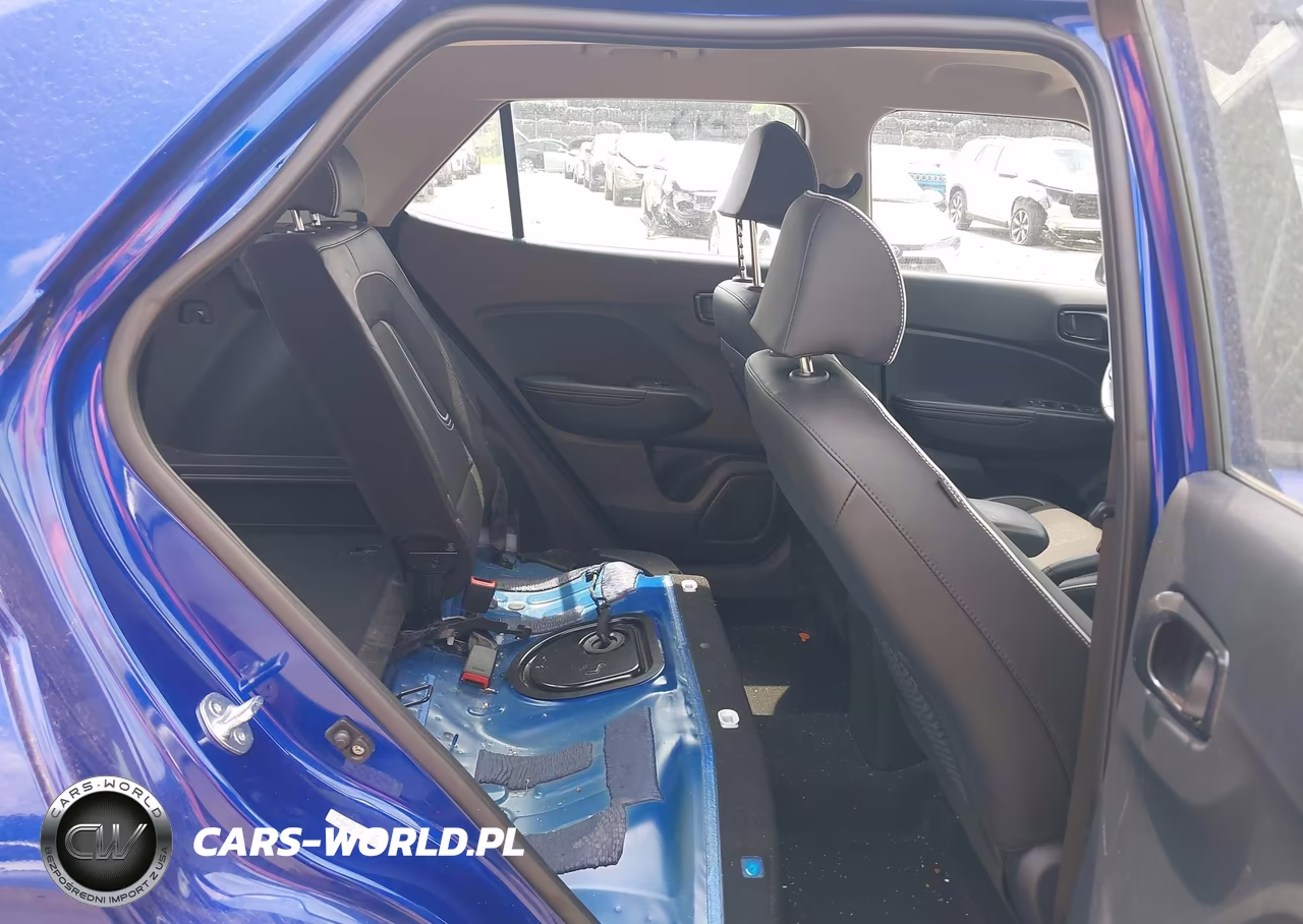 2023 Hyundai Venue Limited VIN:KMHRC8A35PU278610 - 8
