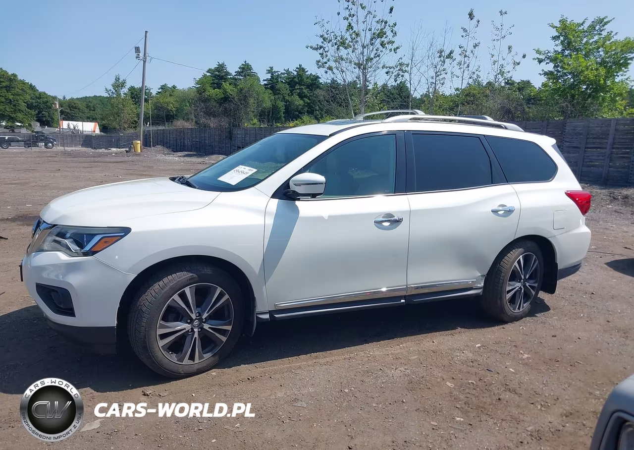 2017 Nissan Pathfinder Platinum VIN:5N1DR2MM9HC626104 - 14