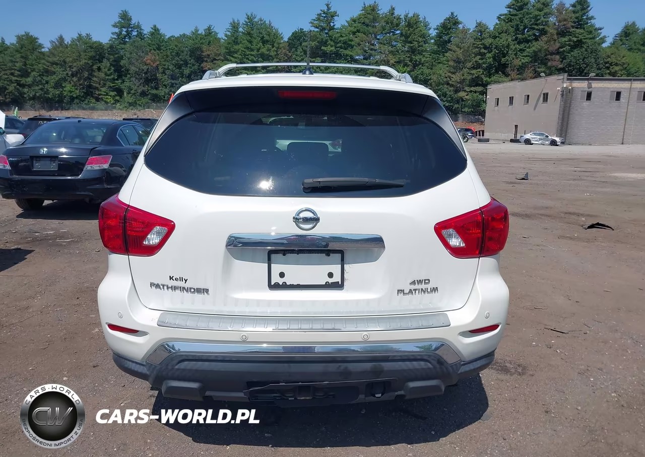 2017 Nissan Pathfinder Platinum VIN:5N1DR2MM9HC626104 - 16