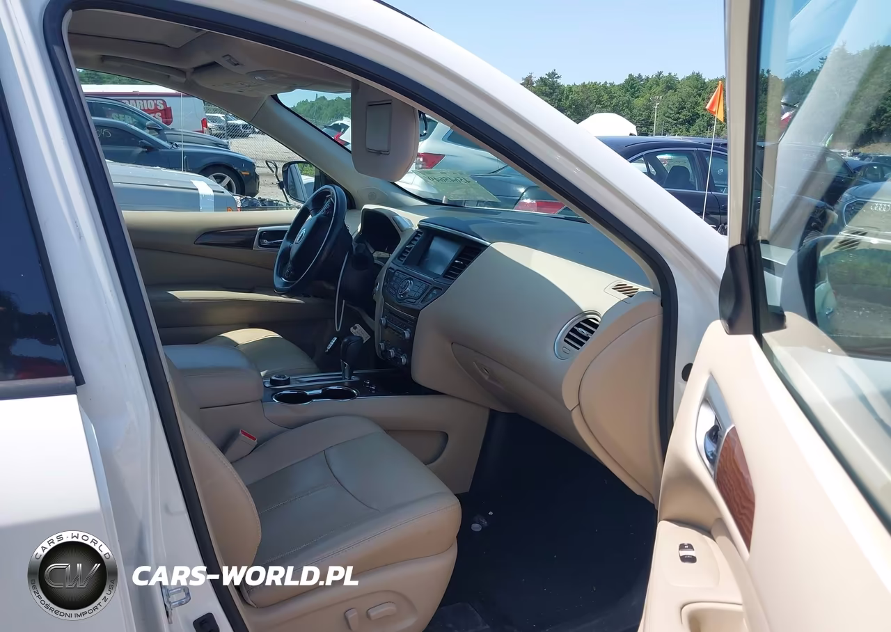 2017 Nissan Pathfinder Platinum VIN:5N1DR2MM9HC626104 - 5