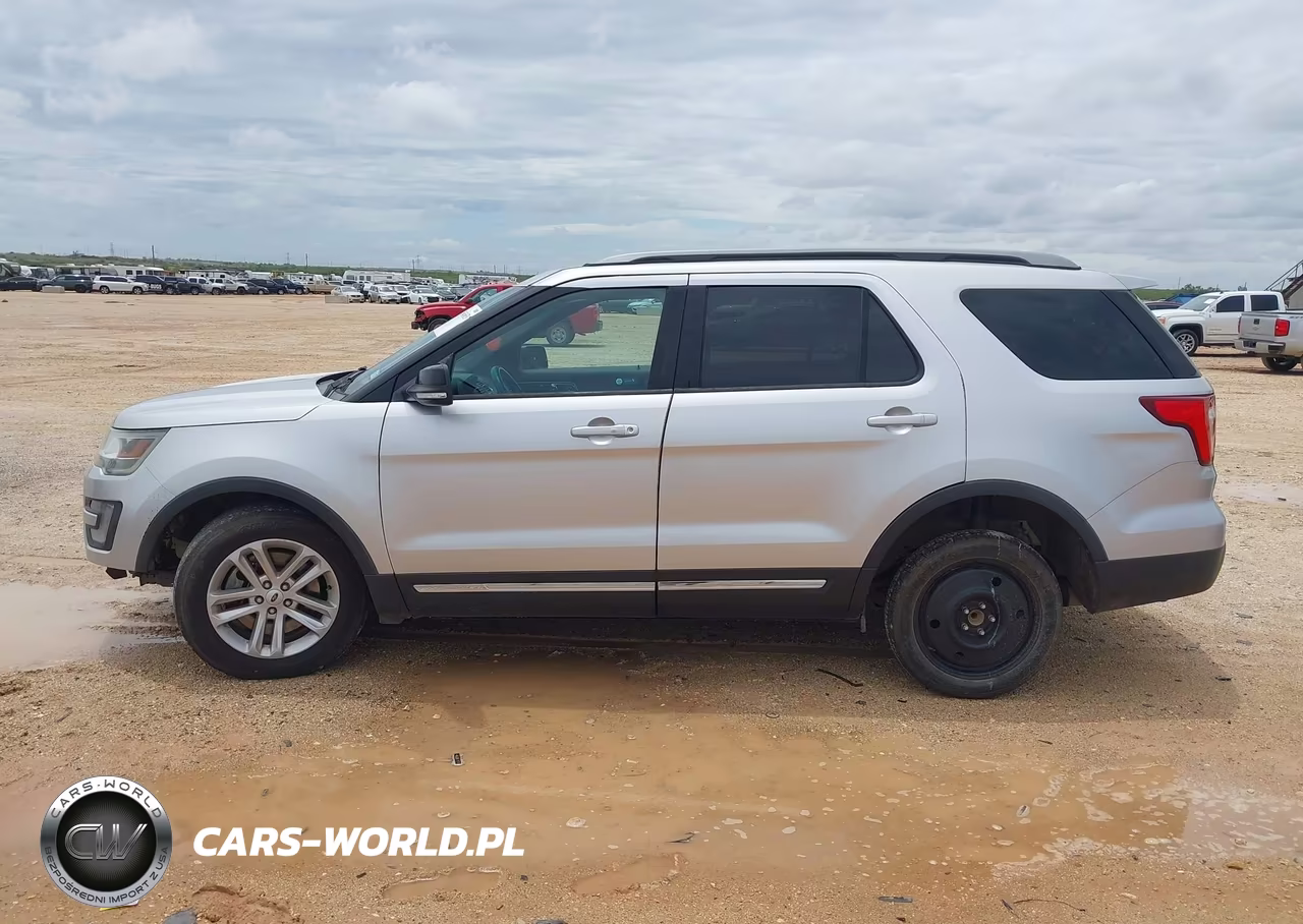 2017 Ford Explorer Xlt VIN:1FM5K7DH0HGA61050 - 14