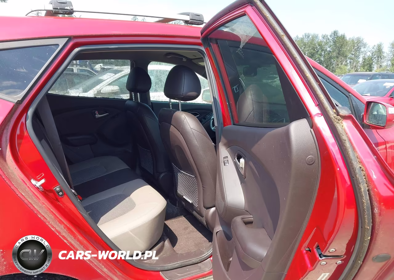 2012 Hyundai Tucson Gls VIN:KM8JUCAC6CU543705 - 8