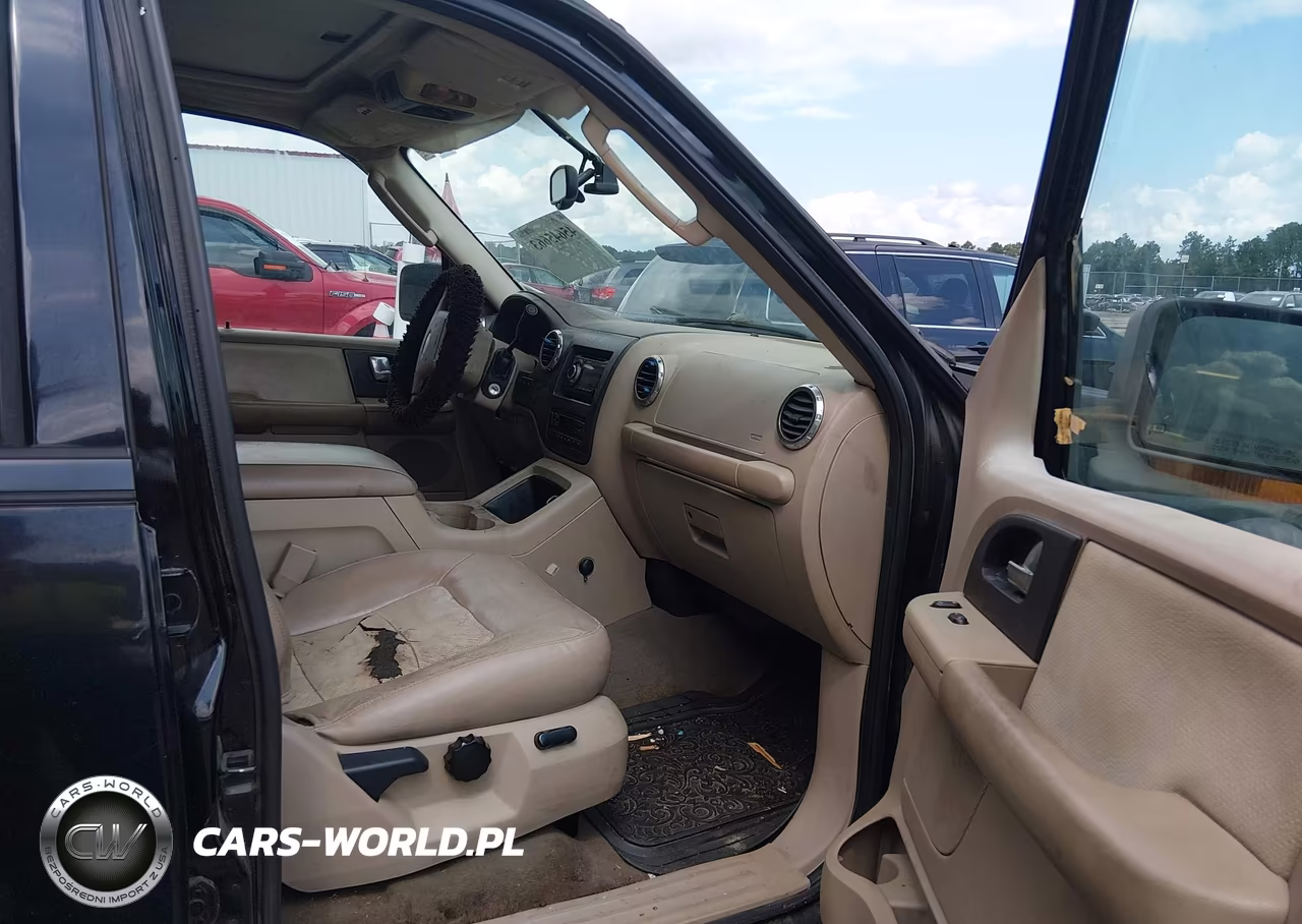 2004 Ford Expedition Eddie Bauer VIN:1FMEU17W84LA14335 - 5