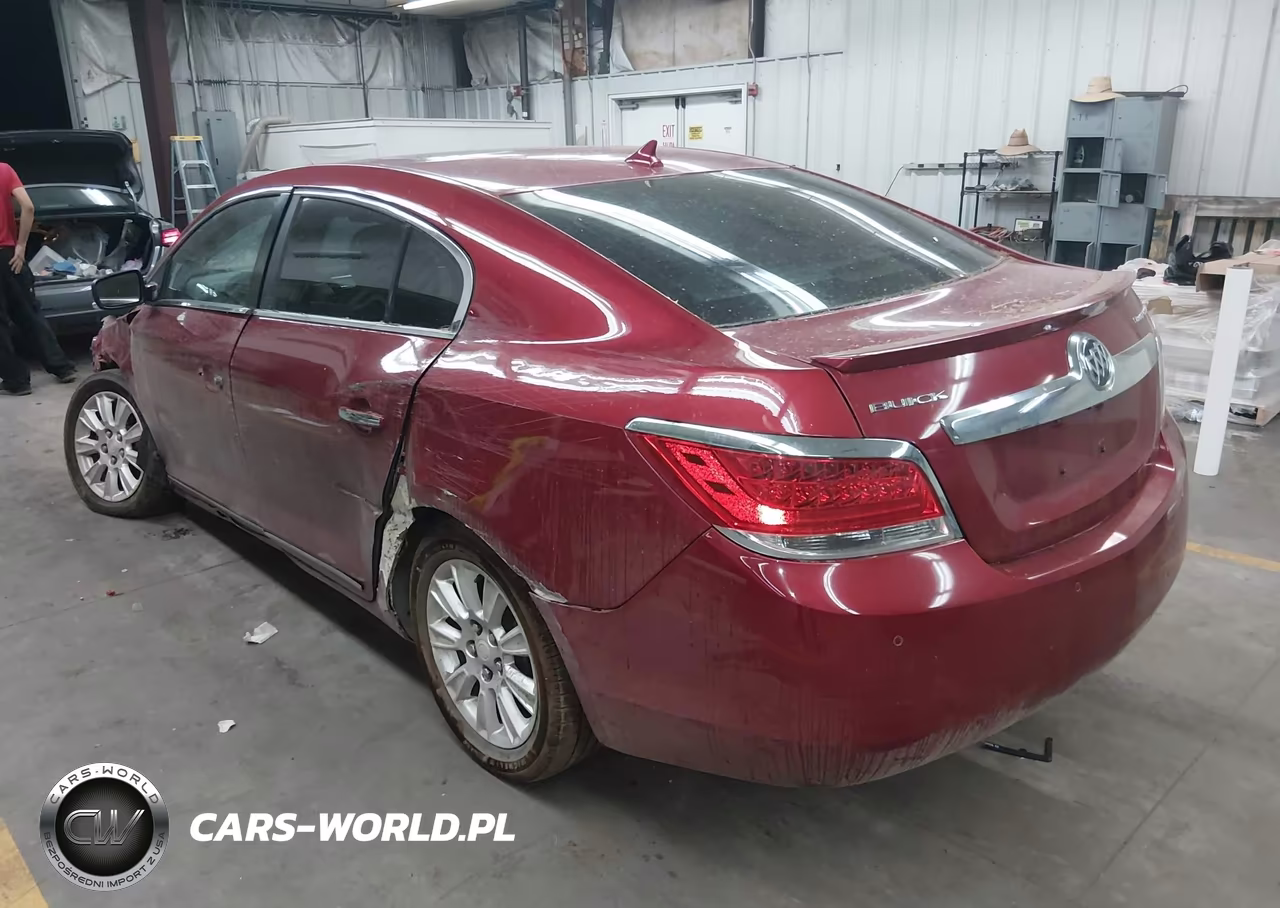 2013 Buick Lacrosse VIN:1G4GC5ERXDF329233 - 3