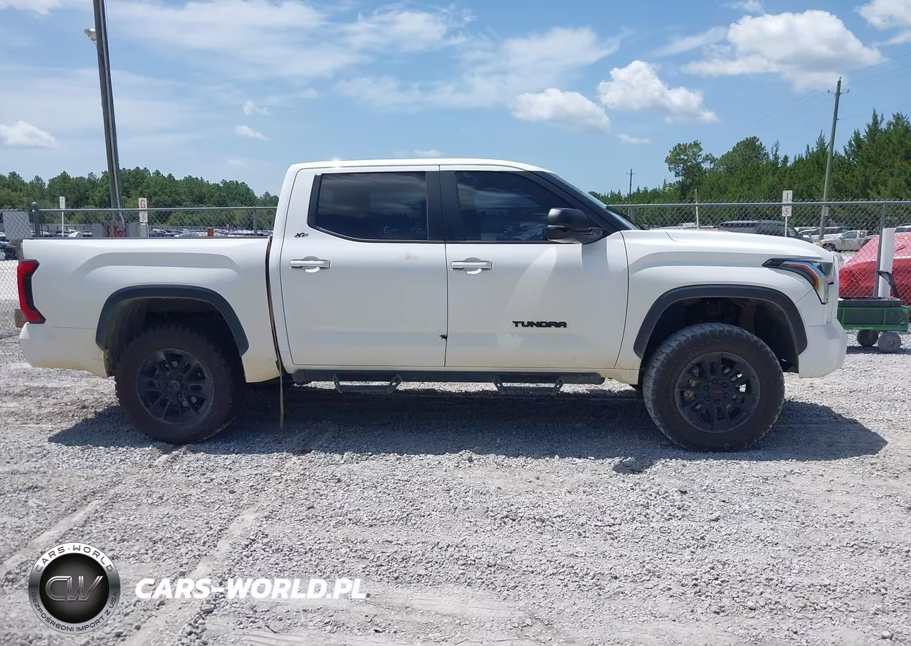 2024 Toyota Tundra Sr5 VIN:5TFLA5DB2RX151283 - 13
