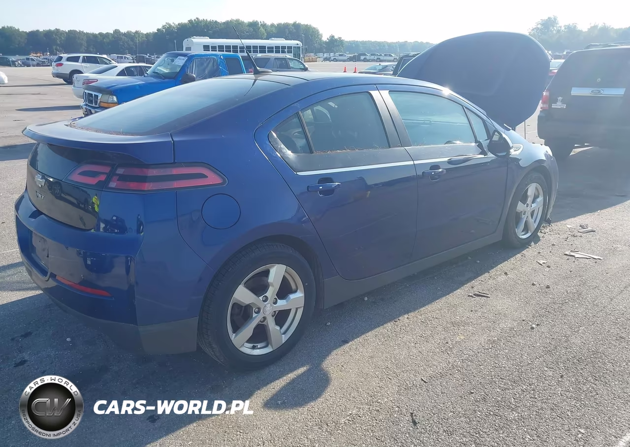 2012 Chevrolet Volt VIN:1G1RA6E42CU110881 - 4