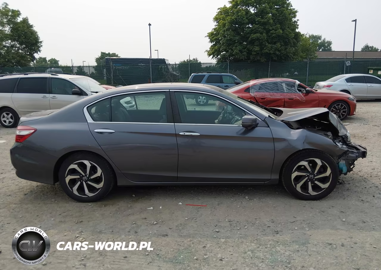 2017 Honda Accord Ex VIN:1HGCR2F74HA117302 - 13