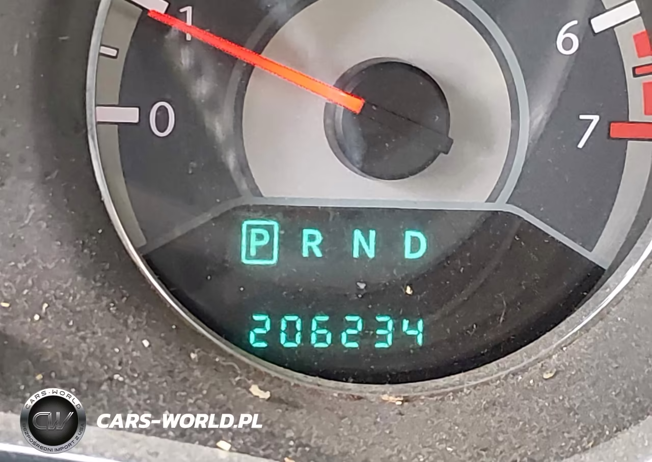 2011 Chrysler 200 Touring VIN:1C3BC1FB3BN580028 - 7