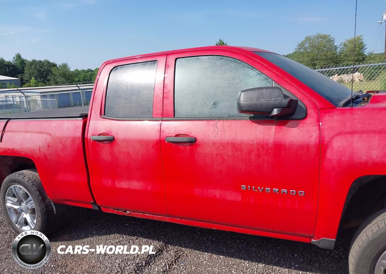 2017 Chevrolet Silverado 1500 Custom VIN:1GCVKPEC4HZ114084 - 13