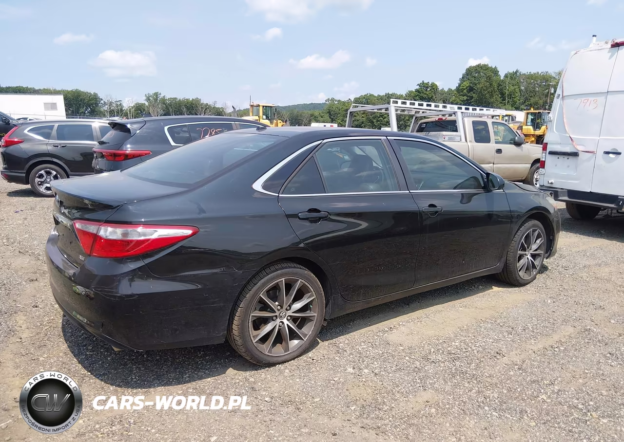 2015 Toyota Camry Xse VIN:4T1BF1FK7FU875188 - 19