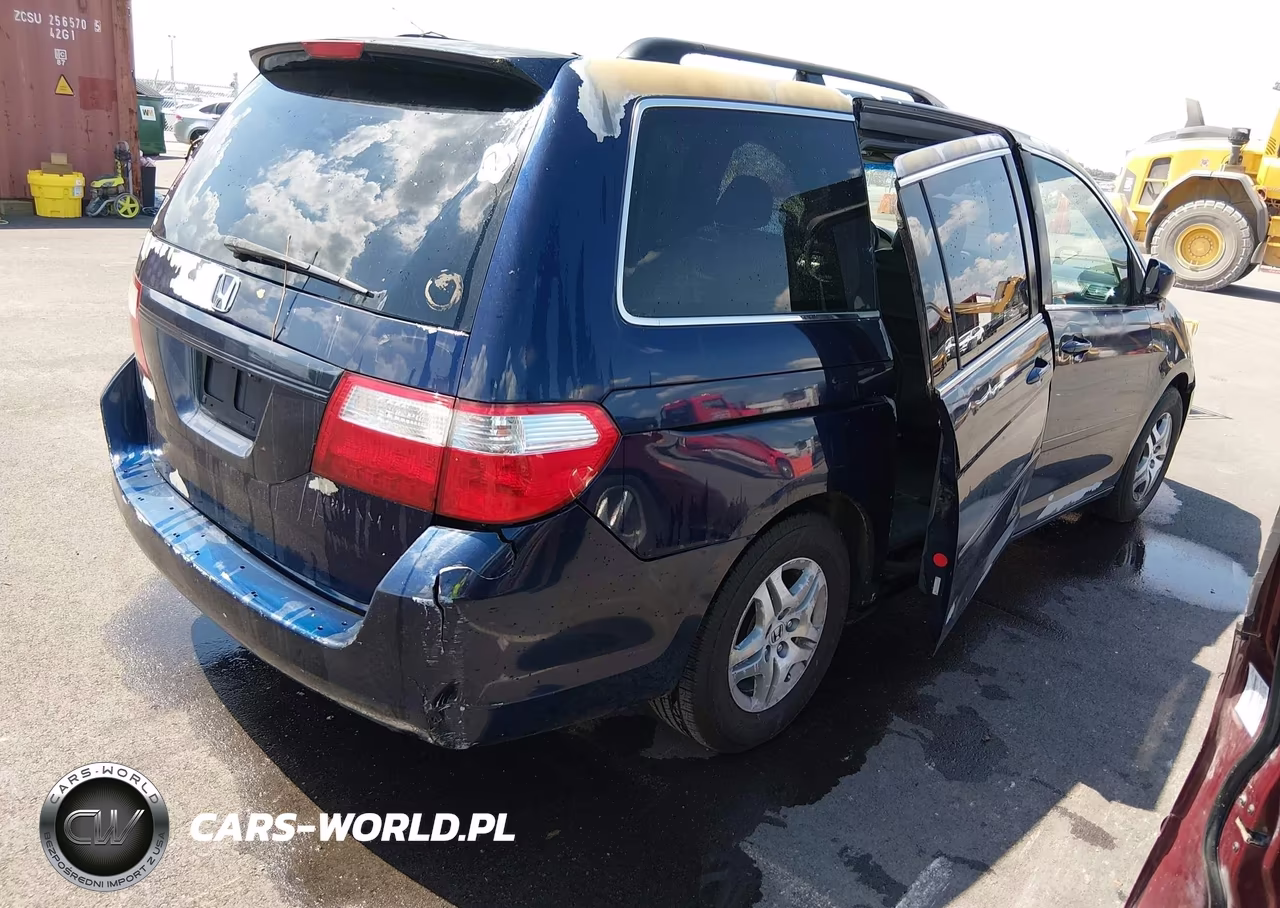 2005 Honda Odyssey Ex-L VIN:5FNRL387X5B001697 - 4