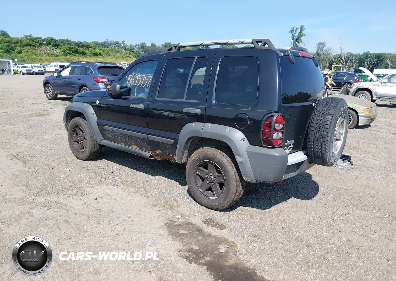 2006 Jeep Liberty Renegade VIN:1J4GL38K06W136125 - 3