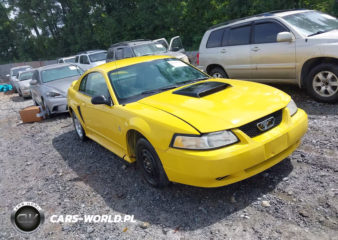 2000 Ford Mustang