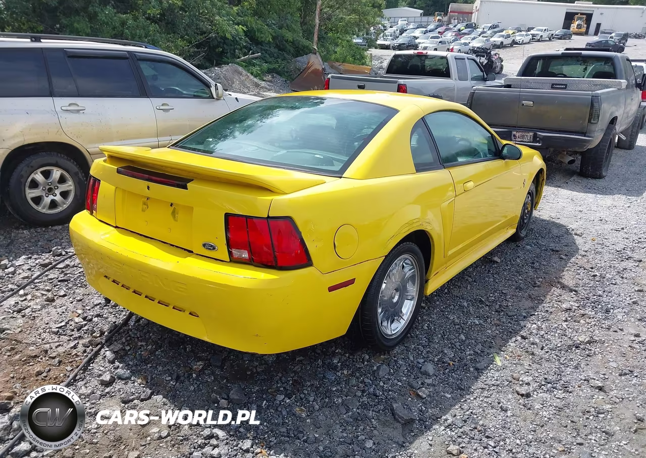 2000 Ford Mustang VIN:1FAFP4040YF310826 - 4