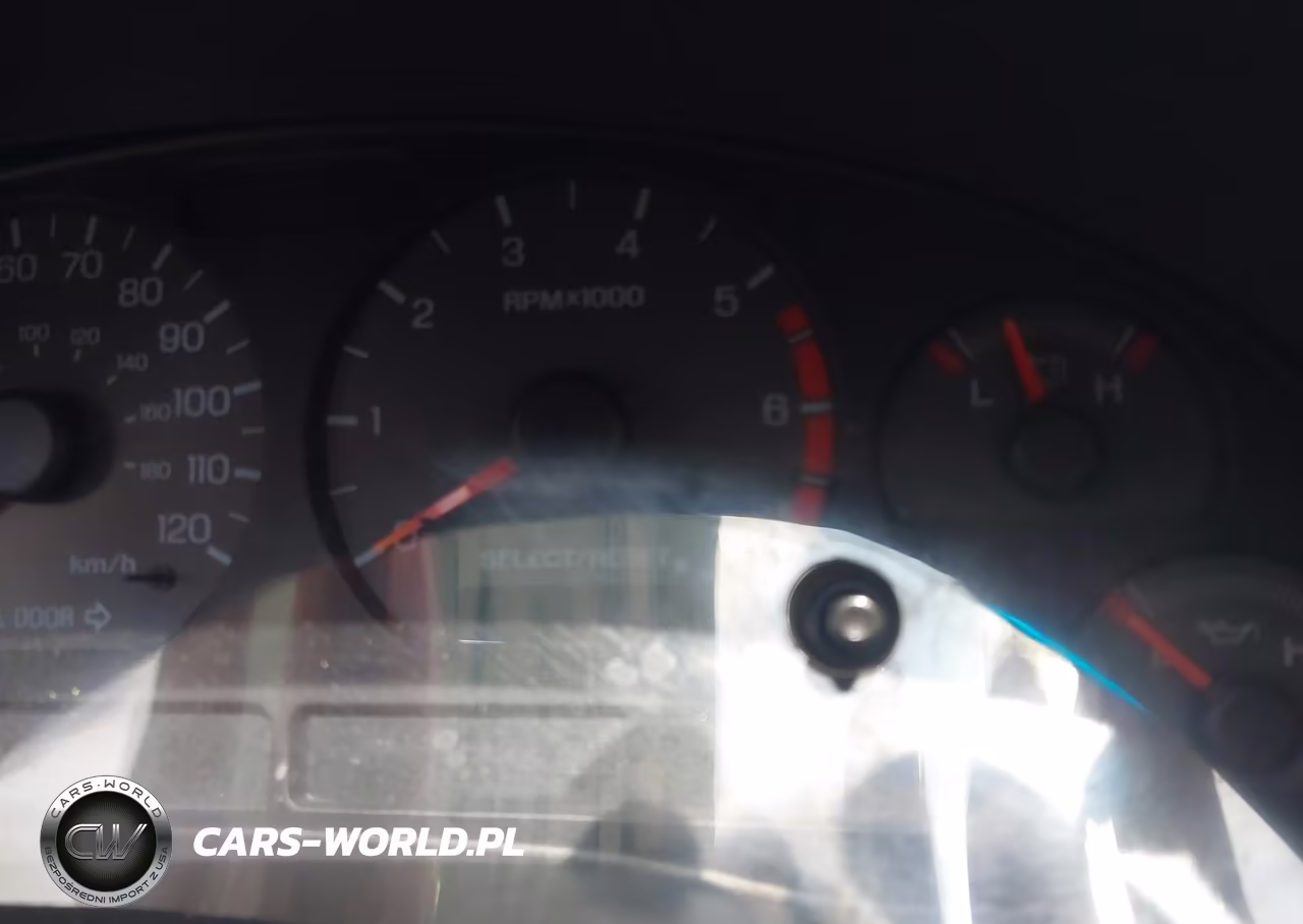 2000 Ford Mustang VIN:1FAFP4040YF310826 - 7