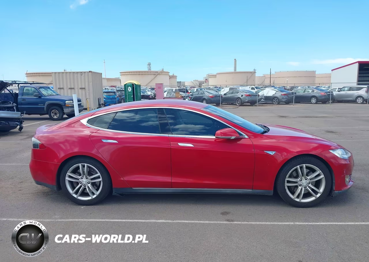 2014 Tesla Model S VIN:5YJSA1S19EFP38695 - 13
