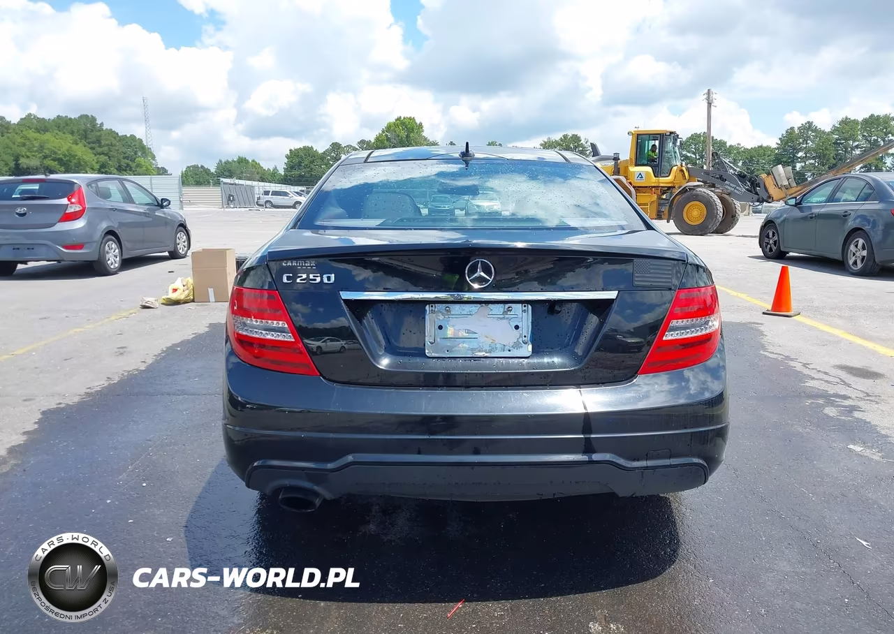 2015 Mercedes-Benz C 250 VIN:WDDGJ4HB1FG392131 - 16