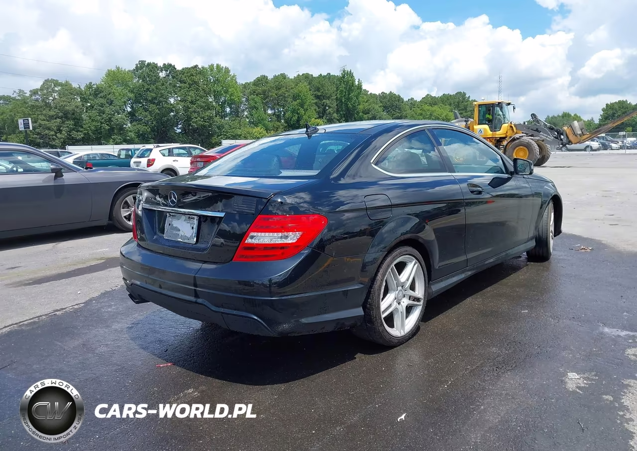 2015 Mercedes-Benz C 250 VIN:WDDGJ4HB1FG392131 - 4
