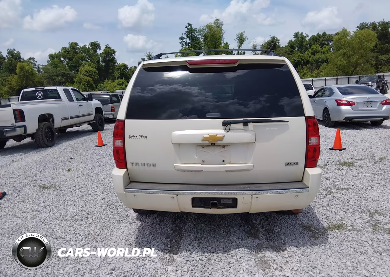 2012 Chevrolet Tahoe Ltz VIN:1GNSKCE09CR152864 - 16