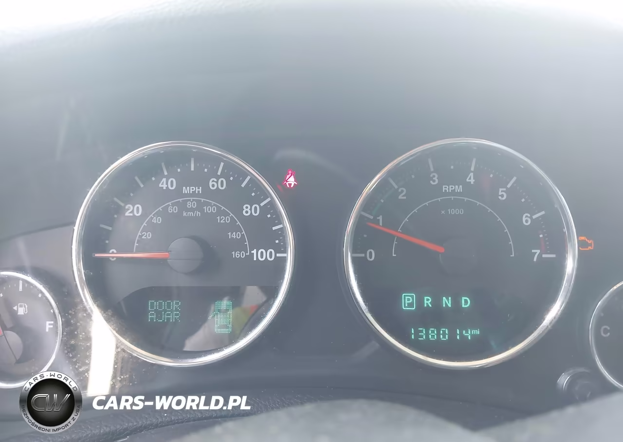 2016 Jeep Wrangler Unlimited Sport VIN:1C4BJWDG5GL202678 - 7