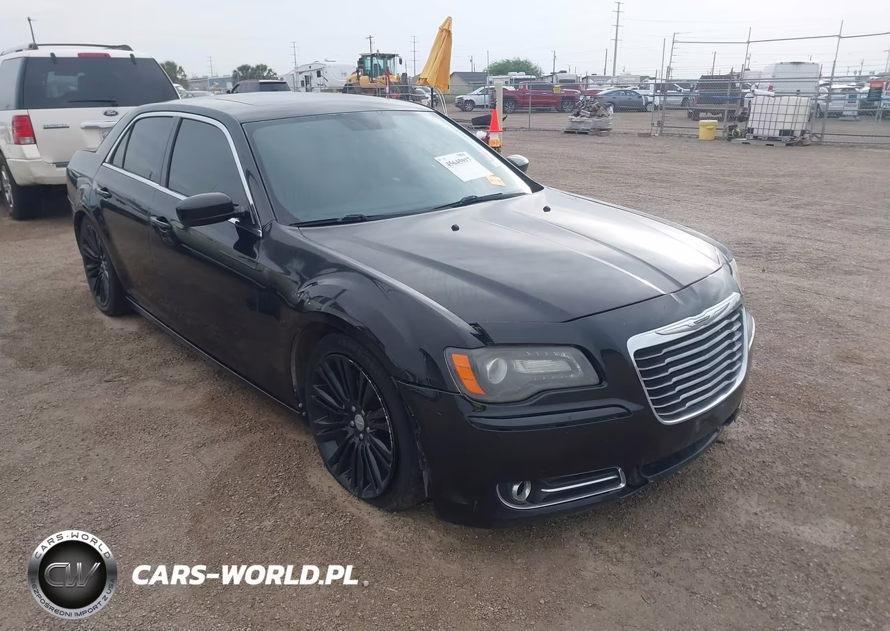 2012 Chrysler 300 S V6
